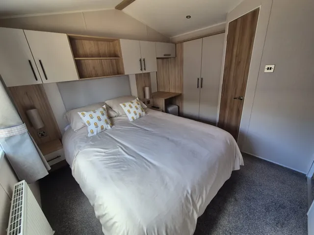 Manor Master Bedroom