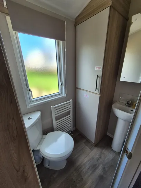 Manor bathroom