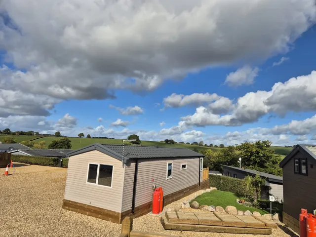 Manor caravan back