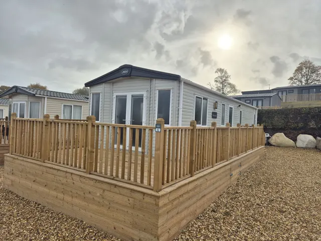 Blenheim front and side decking